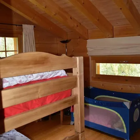 Chalet Spacieux, Environnement Calme Et Reposant, Val Ferret *